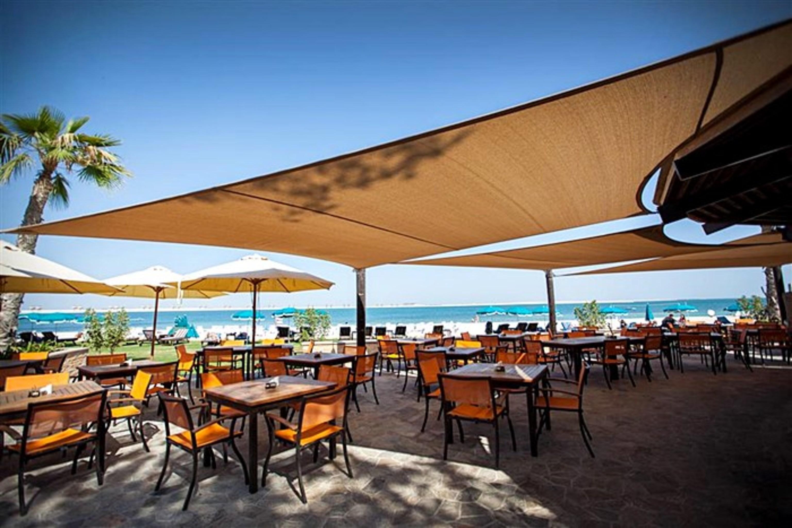Ja Beach Hotel, Dubai Bagian luar foto Beachfront restaurant