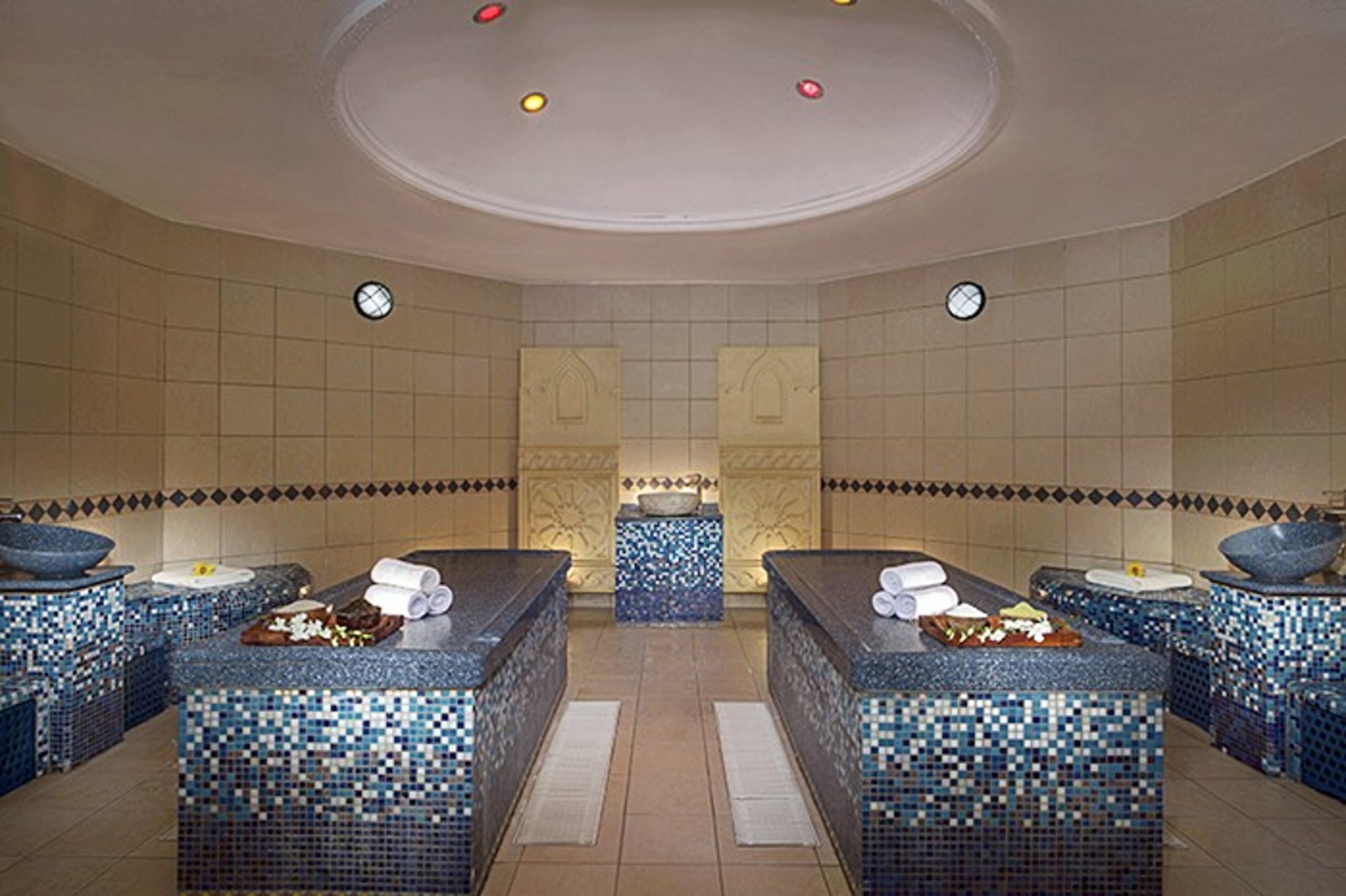 Ja Beach Hotel, Dubai Bagian luar foto Turkish bath